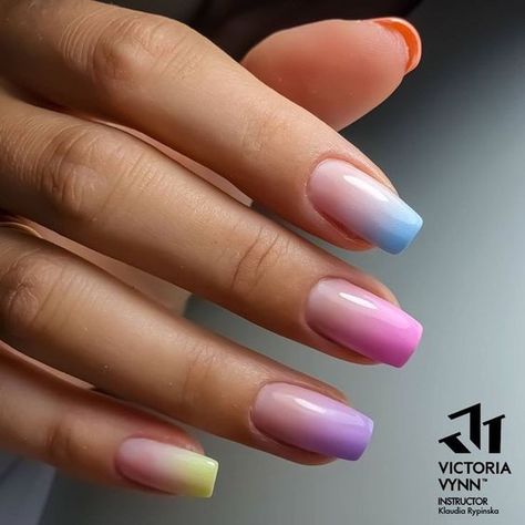 idées d'ongles pastel 